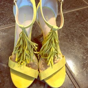 Yellow fringe sandal